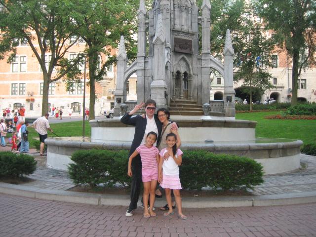 Sue May, David, Jessica & Rebecca in Quebec City